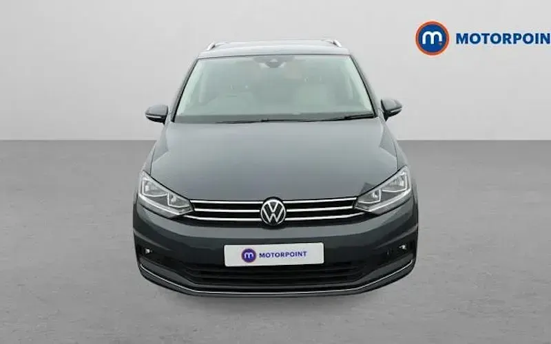 Używany VW Touran SEL 150 KM (110 kW) 2025 Minivan