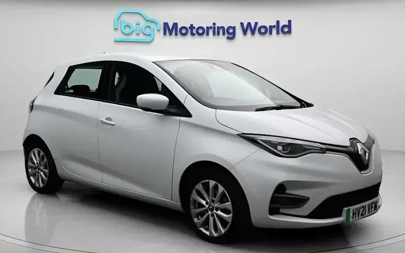 Used Renault Zoe Iconic 100 kW (136 HP) 2021 Hatchback
