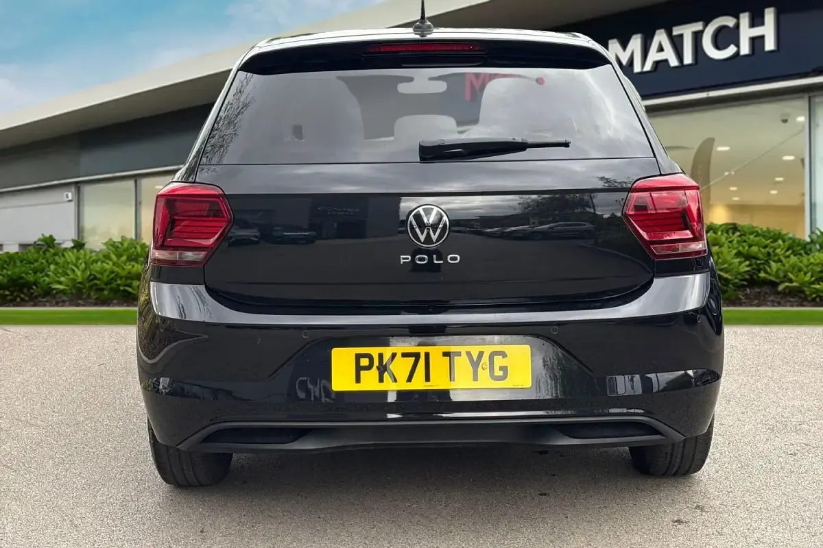 Usado VW Polo Active 2021 Preto Citadino