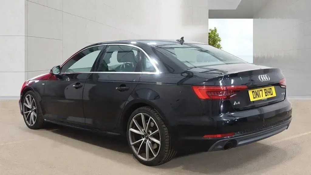 Used Audi A4 S-Line 190 HP (139 kW) 2017 Black Sedan