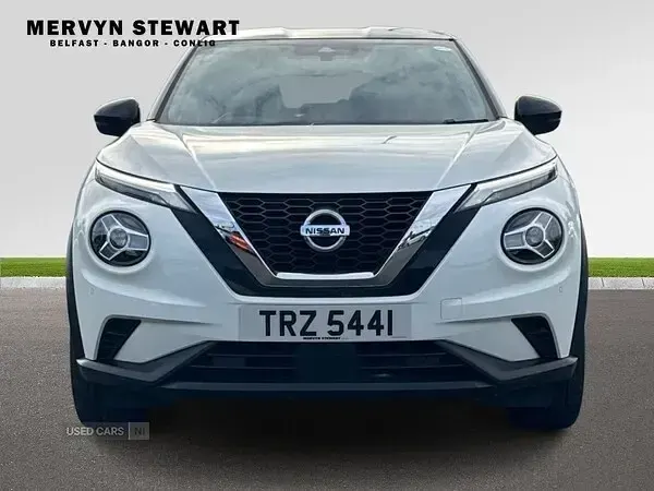Used Nissan Juke N-Connecta 114 HP (83 kW) 2022 White SUV