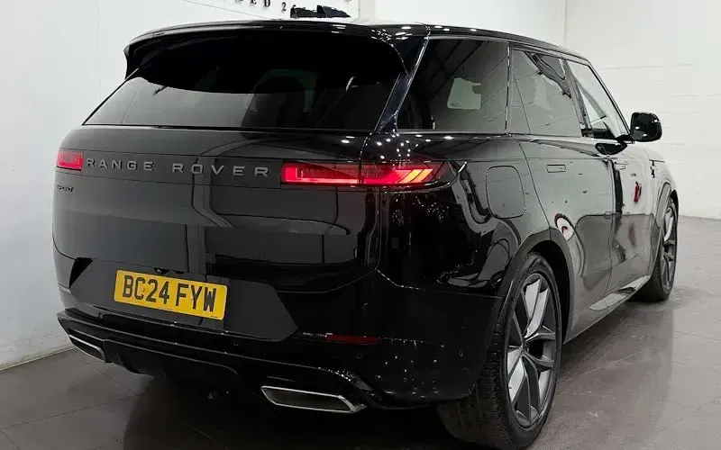 Used Land Rover Range Rover Sport SE Dynamic 460 HP (338 kW) 2026 SUV