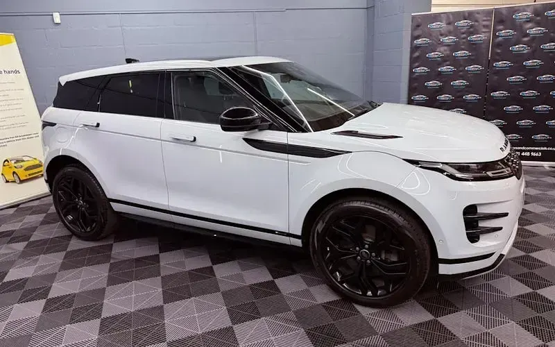 Used Land Rover Range Rover evoque HSE Dynamic 182 HP (133 kW) 2020 SUV