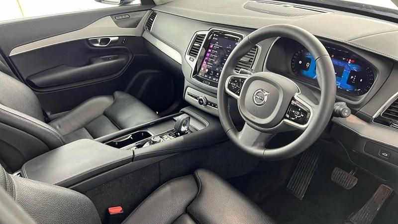 Used Volvo XC90 Plus 2022 Silver SUV