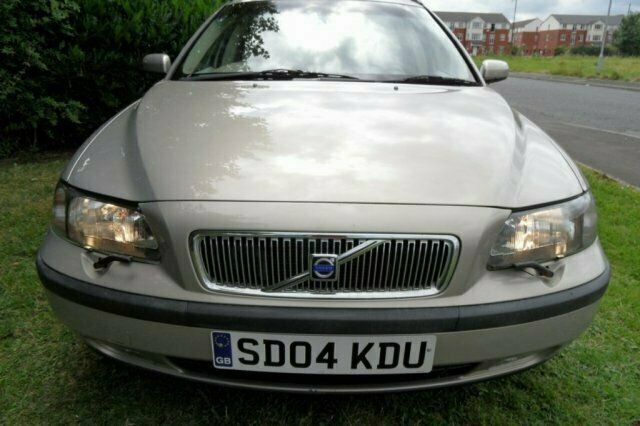 Second-hand Volvo V70 163 CP (119 kW) 2004 Break