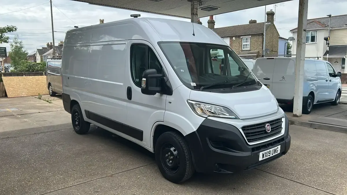 Used Fiat Ducato 115 HP (84 kW) 2019 White Van