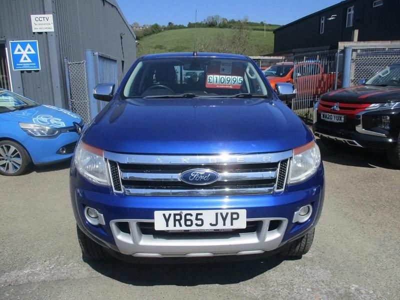Begagnad Ford Ranger Limited 150 HK (110 kW) 2015 Blå Pickup