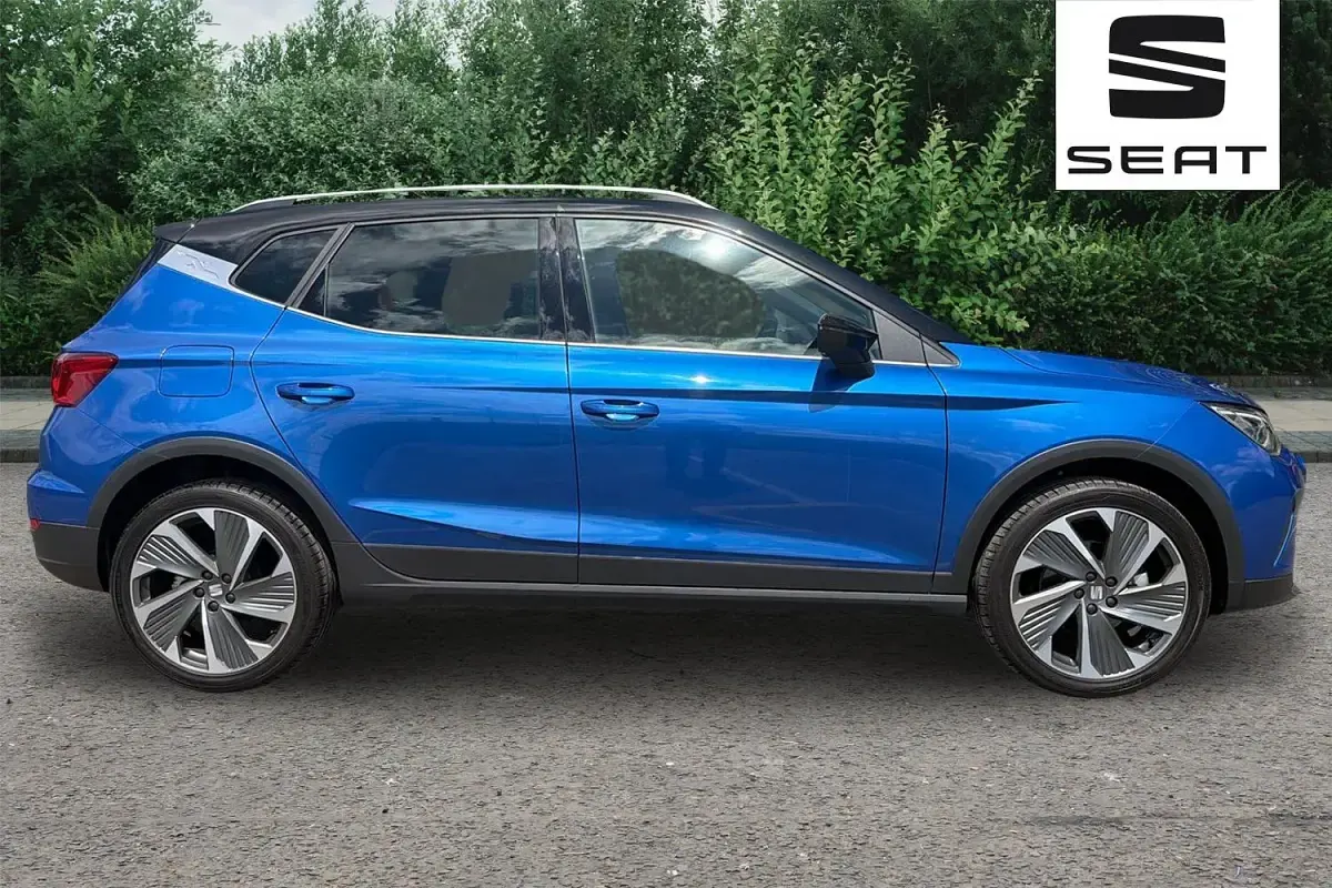 New Seat Arona FR Sport 115 HP (84 kW) 2026 Blue SUV