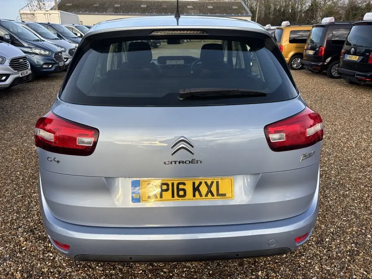 Used Citroën C4 Picasso PureTech 2016 Blue MPV