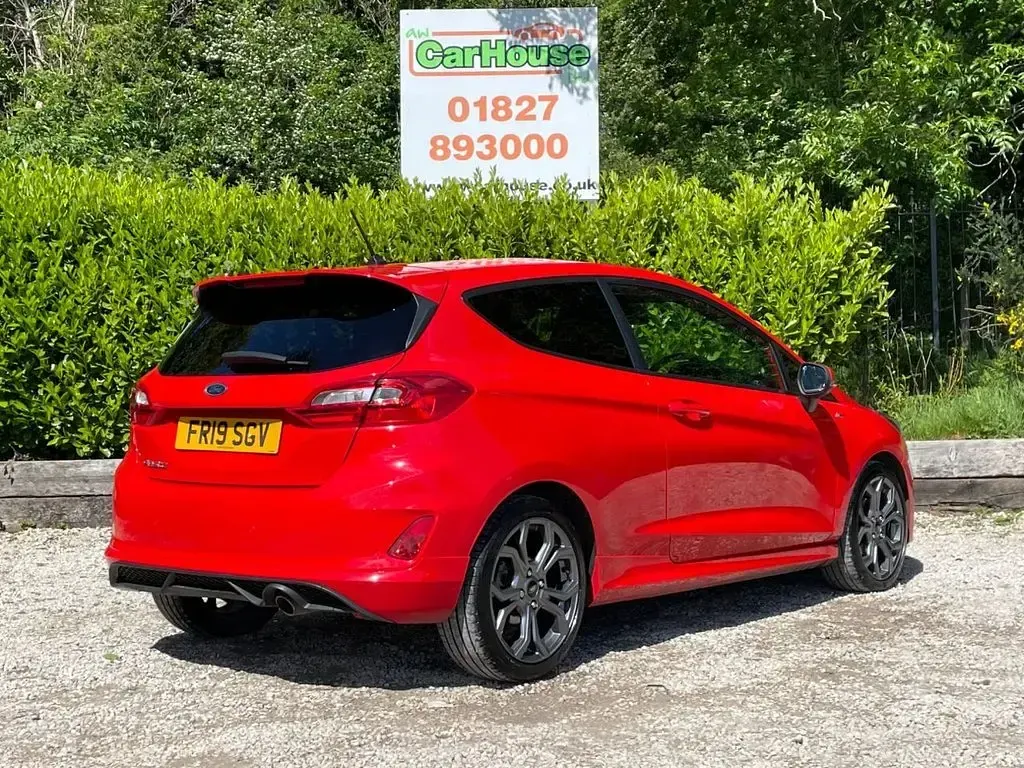 Used Ford Fiesta ST-Line 101 HP (74 kW) 2019 Red Hatchback