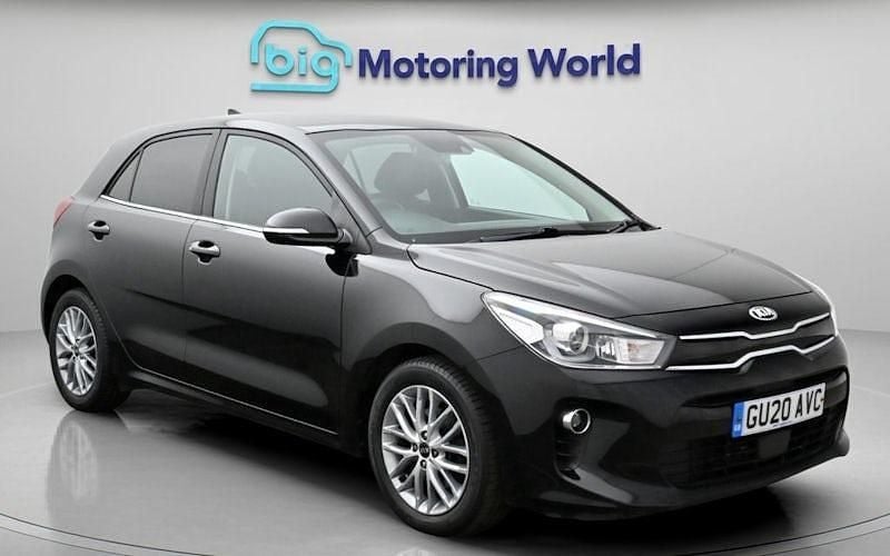 Usado Kia Rio 101 HP (74 kW) 2020 Citadino
