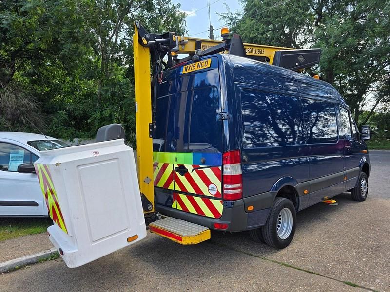 Używany Mercedes Sprinter 2015 Niebieski Van