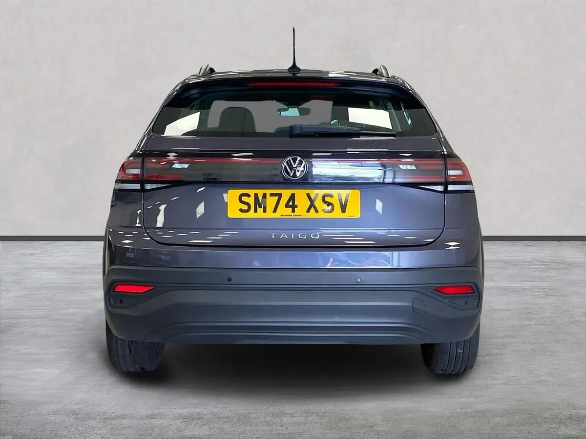 Used VW Taigo Life 95 HP (69 kW) 2025 Grey SUV