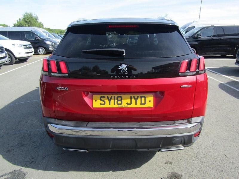 Used Peugeot 3008 GT-line 2018 Red Hatchback