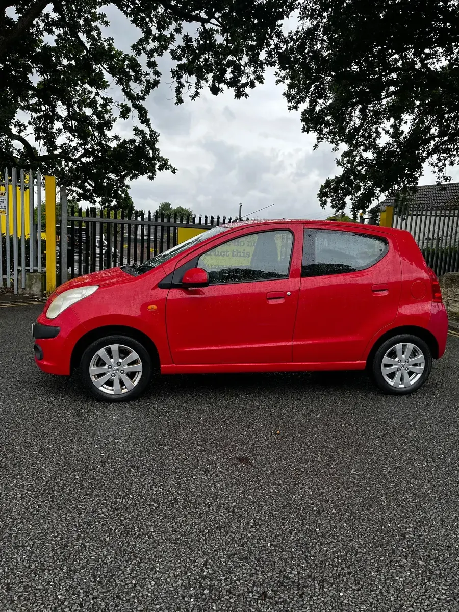 Used Nissan Pixo N-TEC 68 HP (50 kW) 2012 Red Hatchback