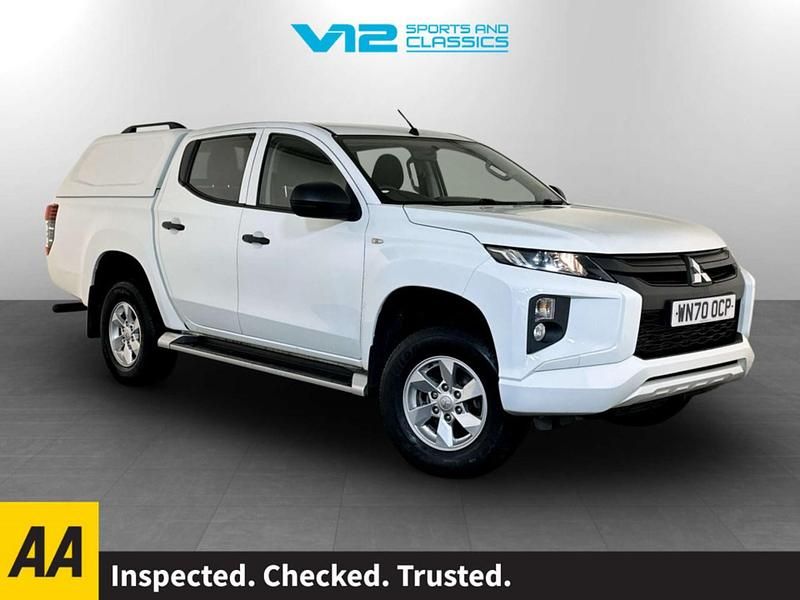 White Used 2020 Mitsubishi L200 Pickup | £14,154 (Good price) - Image 1/3
