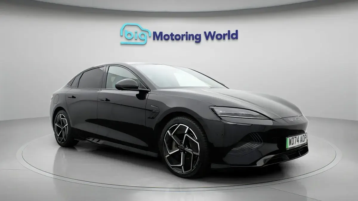 Used BYD Seal 389 kW (530 HP) 2025 Sedan