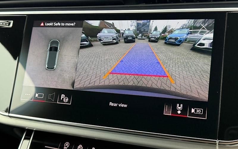 Used Audi SQ7 507 HP (372 kW) 2023 SUV