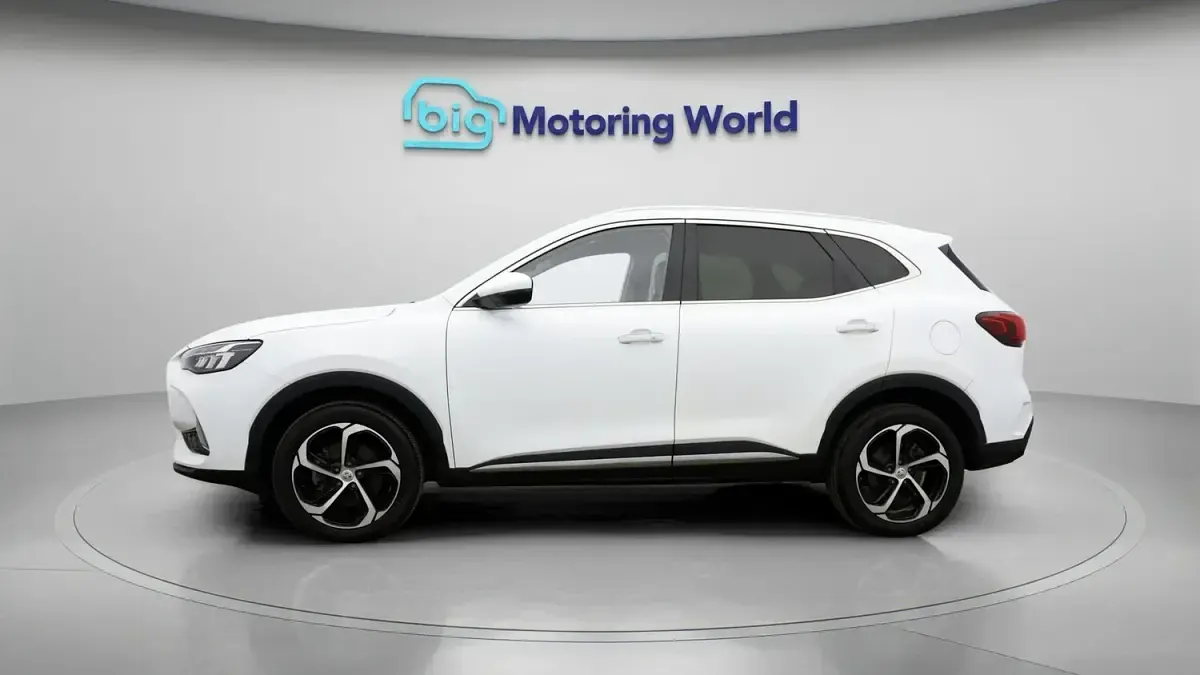 Used MG HS Trophy 162 HP (119 kW) 2023 White SUV