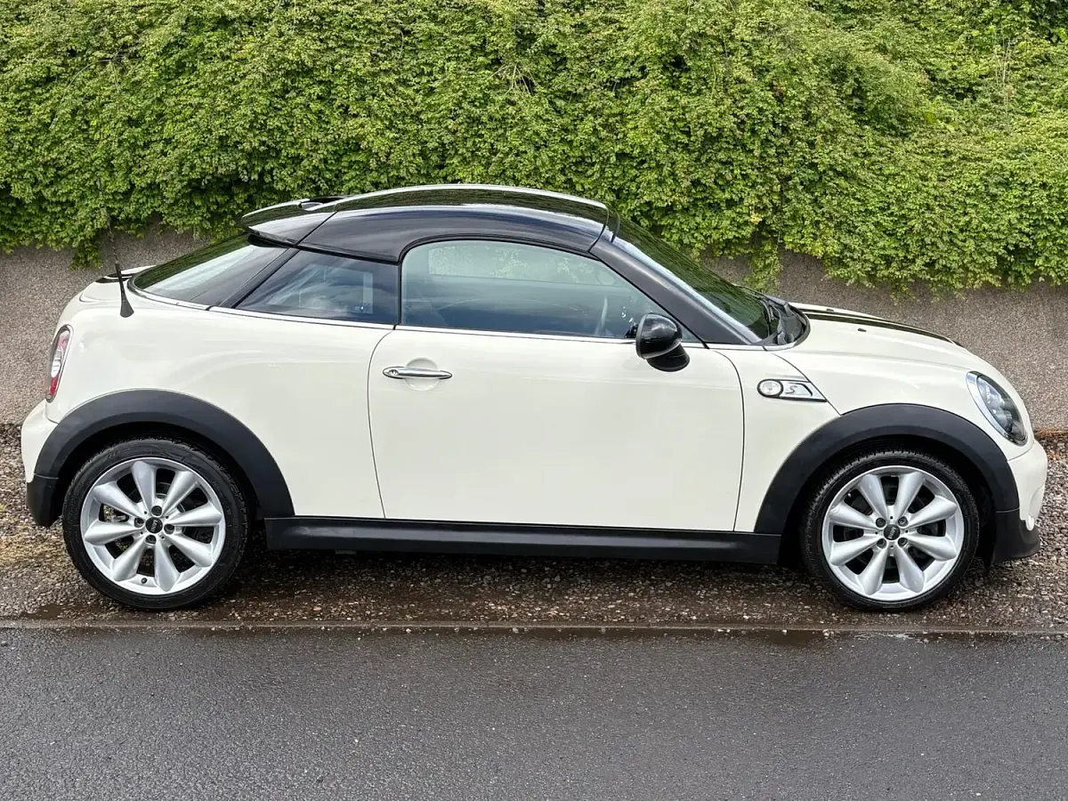 Used Mini Cooper S Coupé 184 HP (135 kW) 2014 White Coupe
