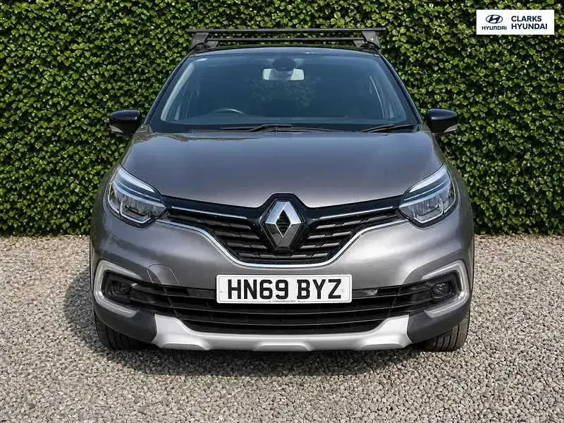 Used Renault Captur GT-Line 90 HP (66 kW) 2019 Grey/black SUV