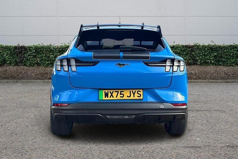 Used Ford Mustang 487 HP (358 kW) 2025 Blue Estate
