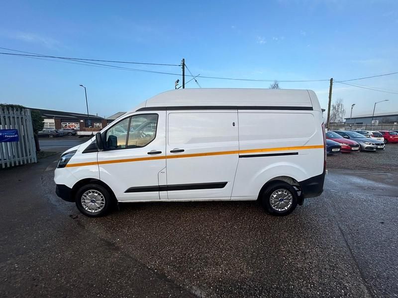 Used Ford Transit Custom 130 HP (95 kW) 2023 White Van