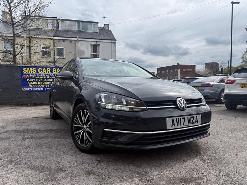 Used VW Golf VII SE 115 HP (84 kW) 2017 Grey Hatchback