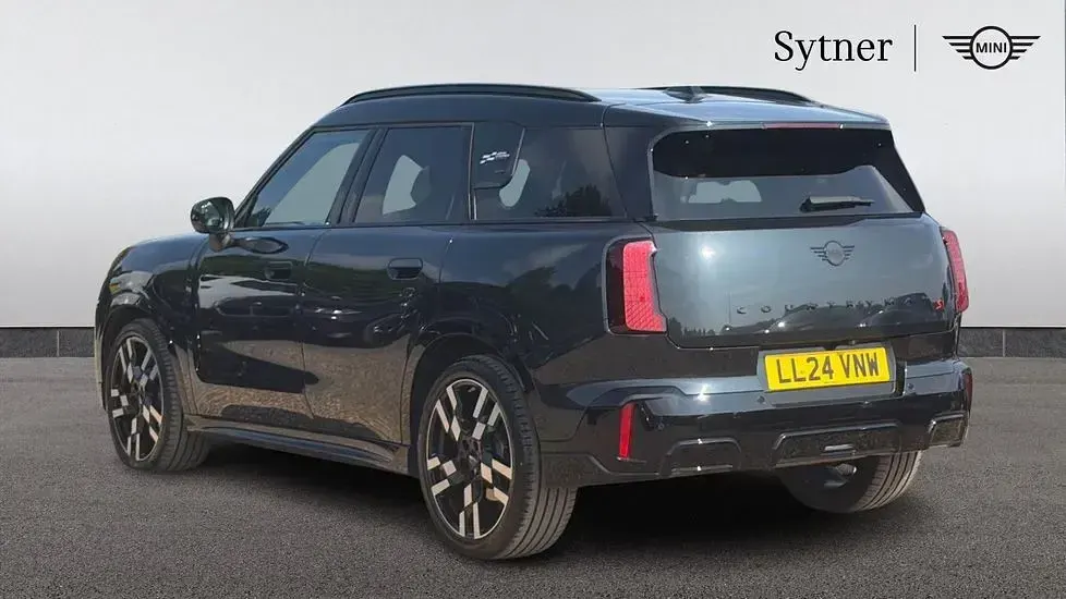 Used Mini Countryman 215 HP (158 kW) 2024 Grey SUV