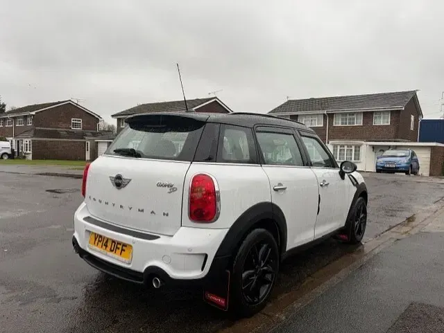 Used Mini Cooper S 2014 White Hatchback