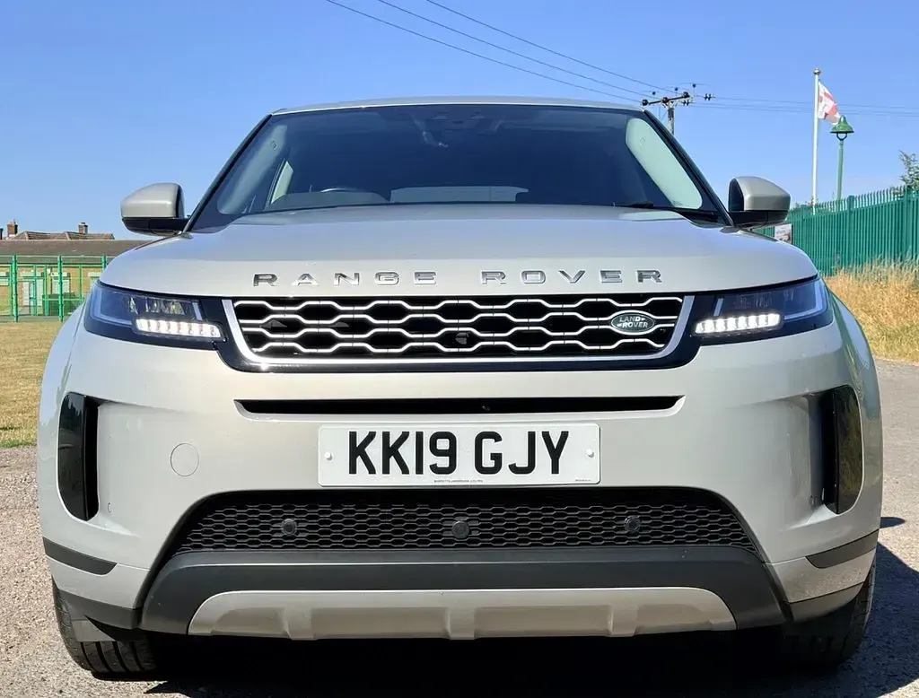 Used Land Rover Range Rover evoque S 2019 Silver SUV
