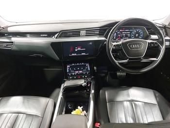 Begagnad Audi e-tron Advanced 230 kW (313 HK) 2020 Vit SUV