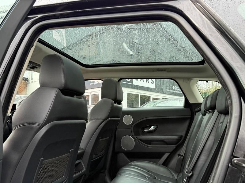 Used Land Rover Range Rover evoque Pure 190 HP (139 kW) 2013 Black SUV