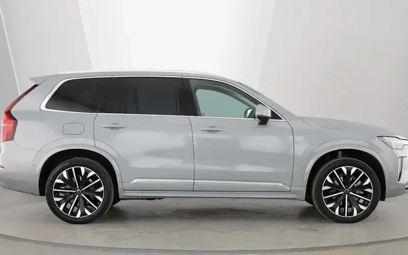 Used Volvo XC90 Ultra 250 HP (183 kW) 2025 Grey SUV