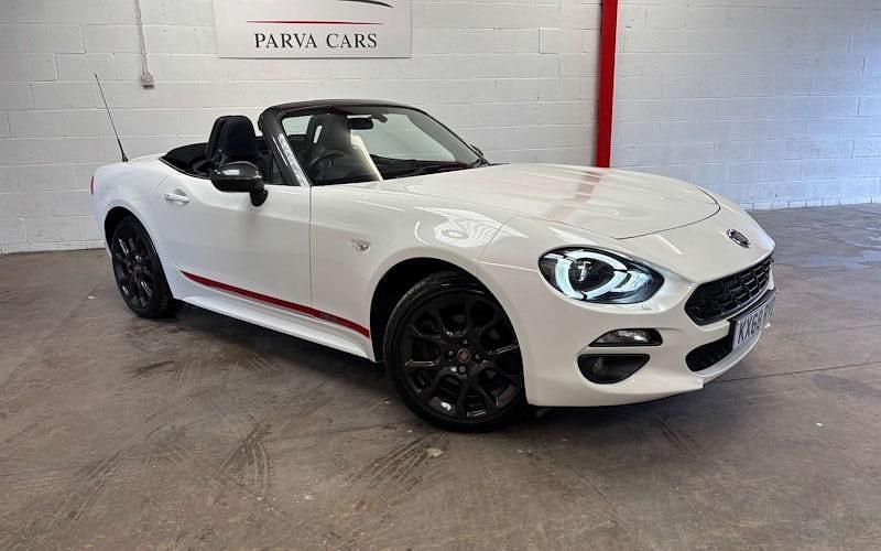 Used Fiat 124 Spider S 140 HP (102 kW) 2018 White Cabriolet