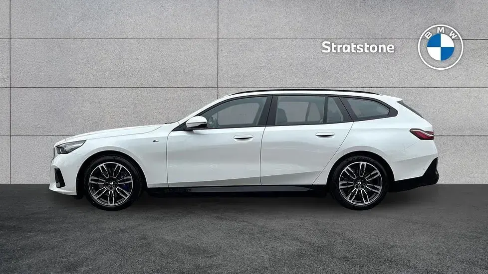 Used BMW i5 M Sport 246 kW (335 HP) 2025 White Estate