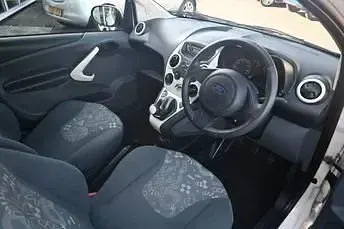 Usado Ford Ka 69 HP (50 kW) 2010 Branco Citadino