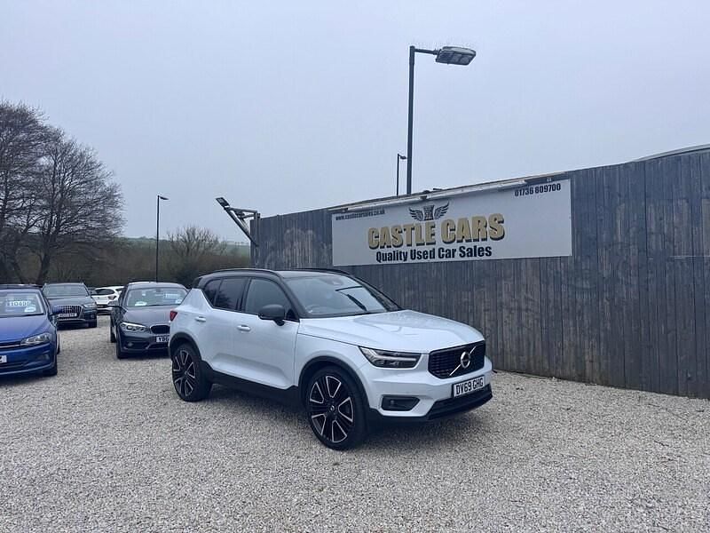 Used Volvo XC40 R-Design Pro 150 HP (110 kW) 2019 Silver SUV