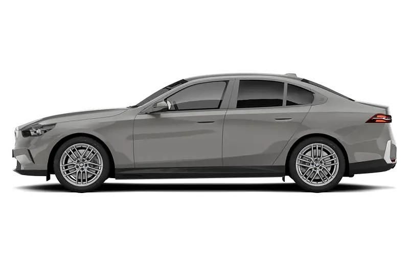 New 2025 BMW 550e M Sport Sedan | £78,085 (Good price) - Image 1/1
