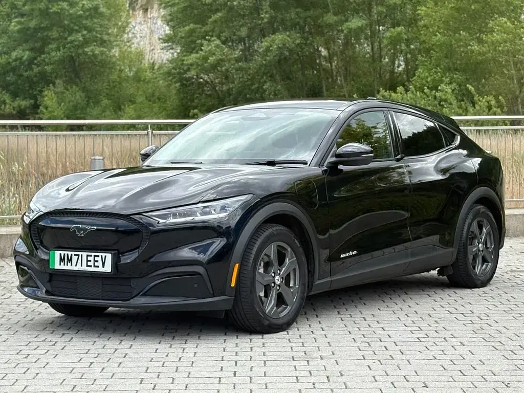 Used Ford Mustang Standard Range 269 HP (197 kW) 2022 Black Hatchback