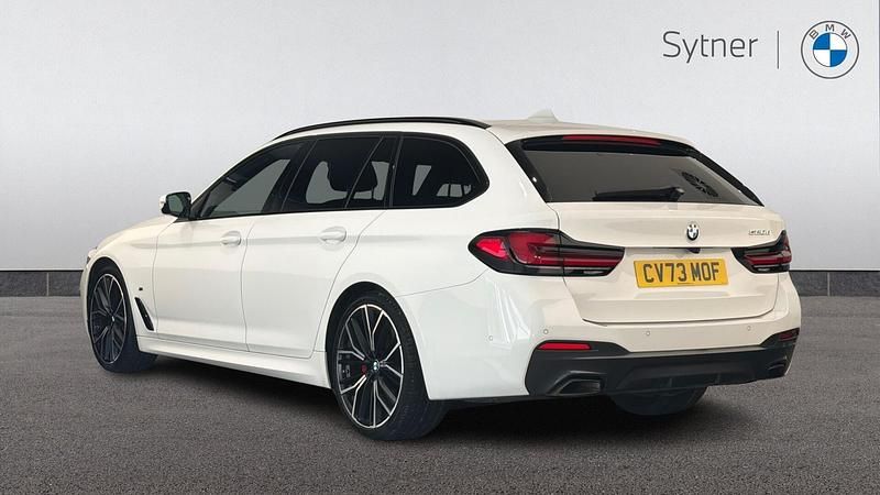 Used BMW 520 M Sport 187 HP (137 kW) 2023 White Estate