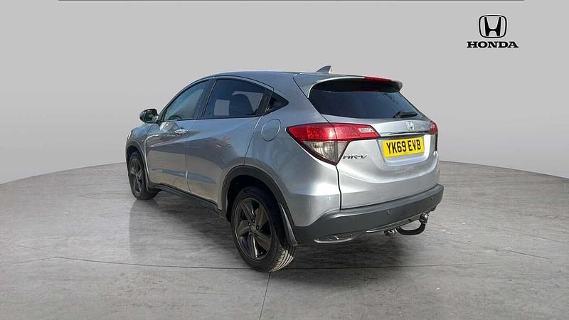 Second-hand Honda HR-V SE 182 CP (133 kW) 2019 Argintiu SUV