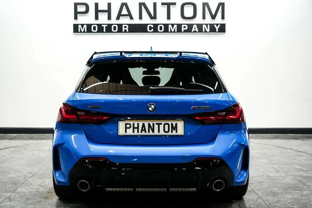 Used BMW M135 Comfort Edition 306 HP (225 kW) 2022 Blue Hatchback