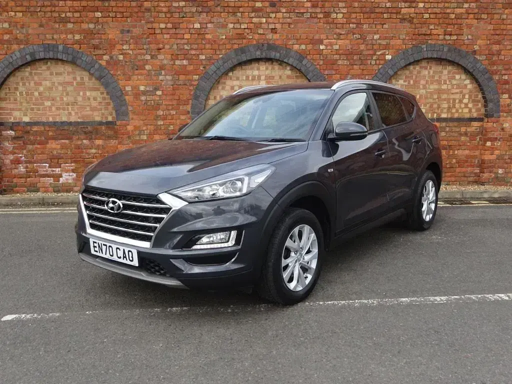 Used Hyundai Tucson SE 116 HP (85 kW) 2021 Grey SUV