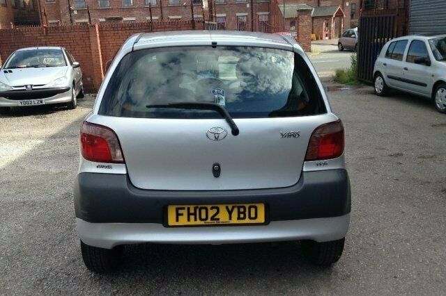 Used 2002 Toyota Yaris Hatchback | £1,295 (Good price) - Image 1/4