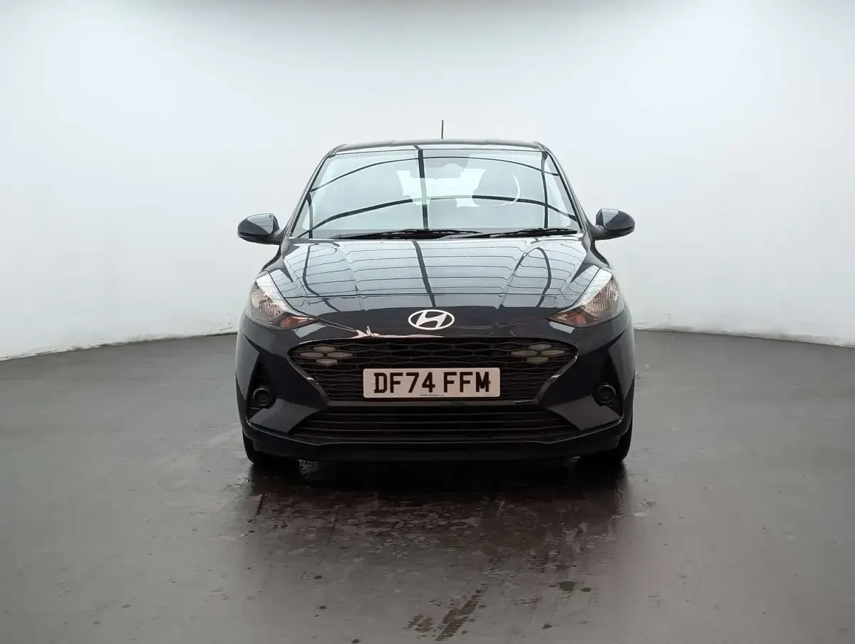 Used Hyundai i10 Advanced 2024 Grey Hatchback