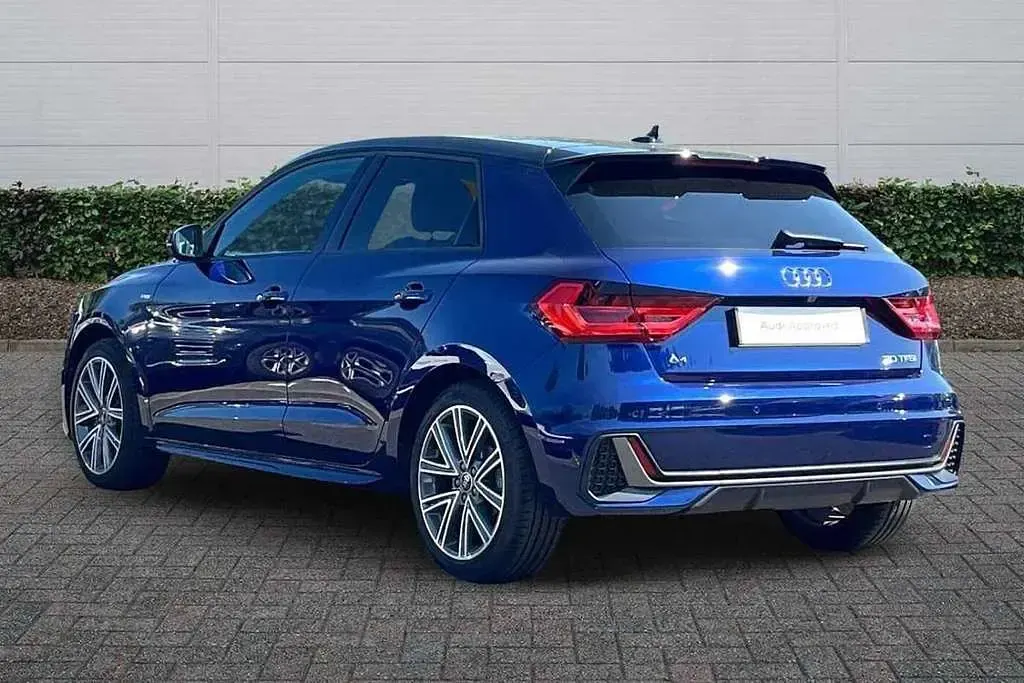 Used Audi A1 S-Line 113 HP (83 kW) 2024 Blue SUV