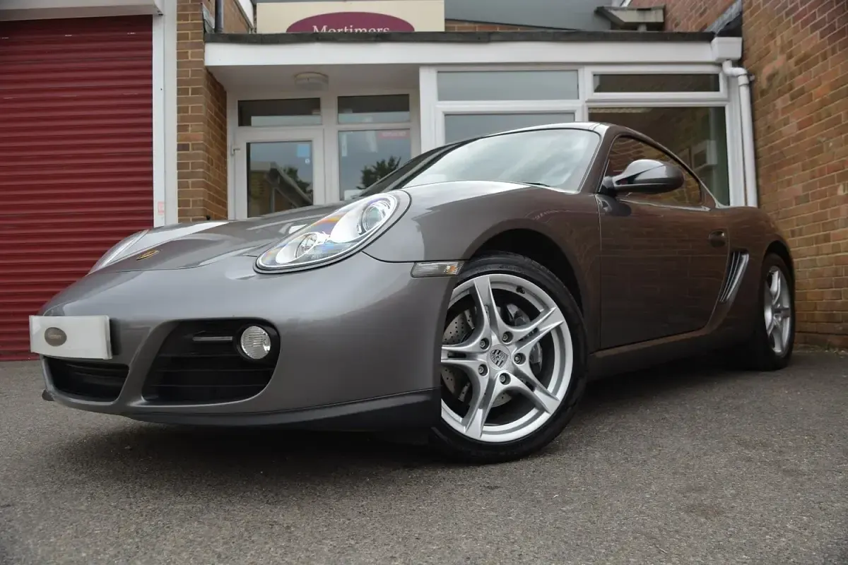 Used Porsche Cayman 261 HP (191 kW) 2011 Grey Coupe