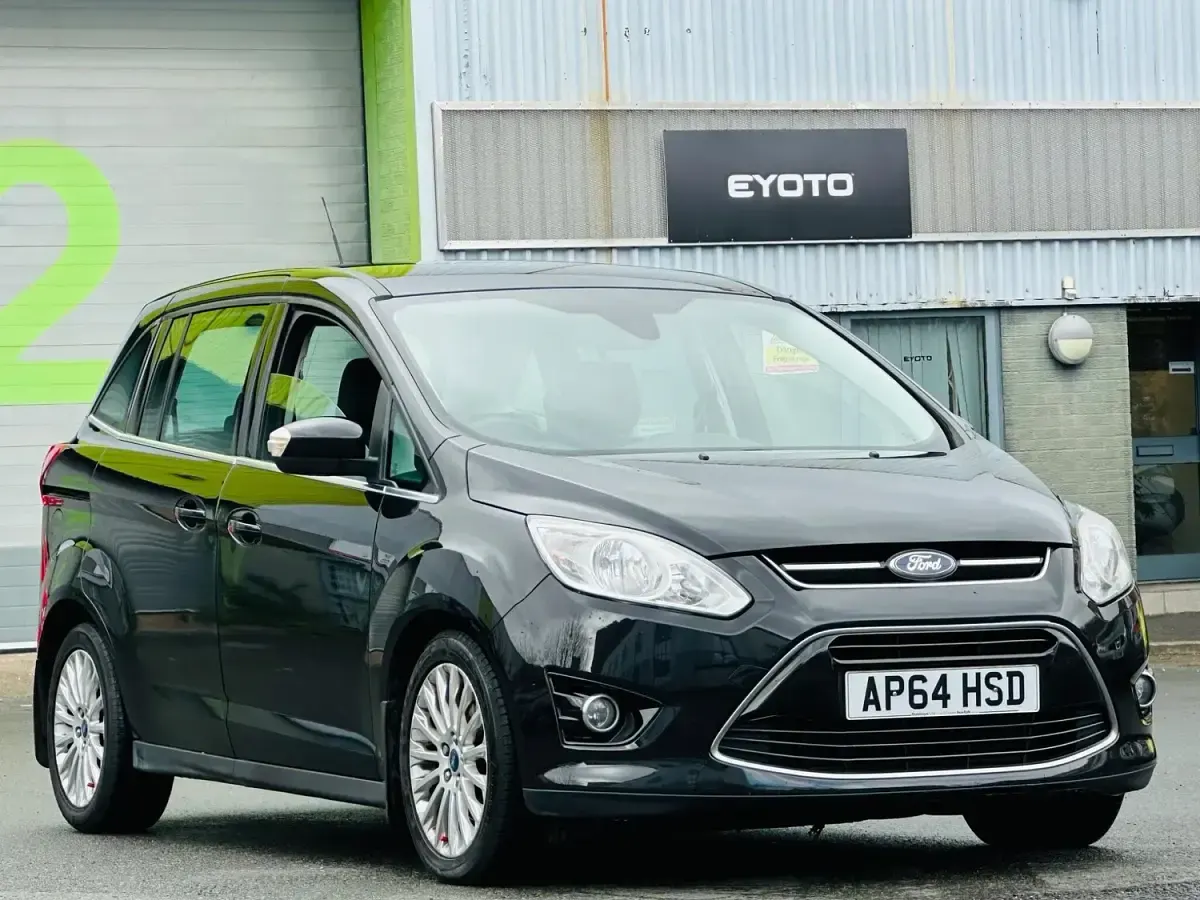 Used Ford Grand C-Max Titanium 2015 Black MPV