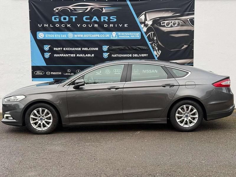 Used Ford Mondeo Zetec 150 HP (110 kW) 2017 Grey Hatchback
